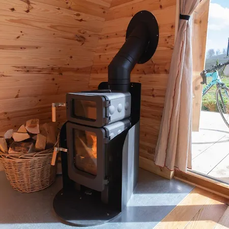 Deluxe Scandi Glamping Pod - Comfort Ebberston